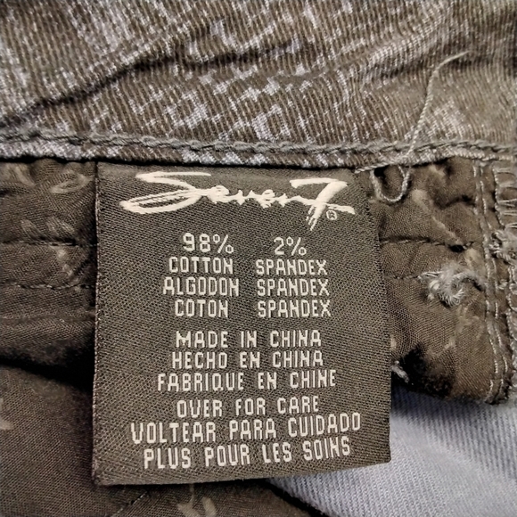 Seven Snakeskin Print Jeans  Size  8 - Picture 5 of 6